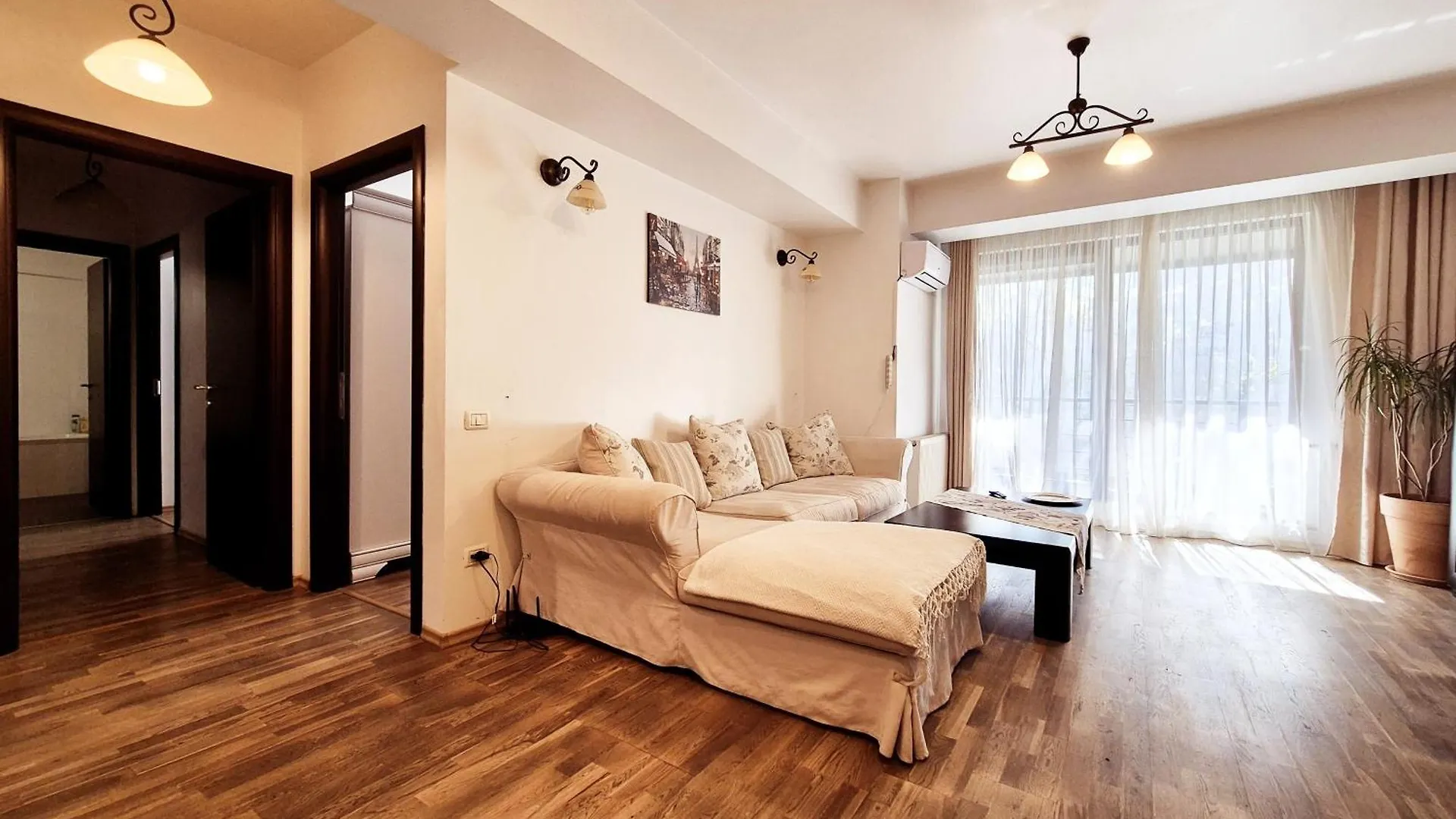 Grand Central Suite - Le Chocolat Bucharest 0*,