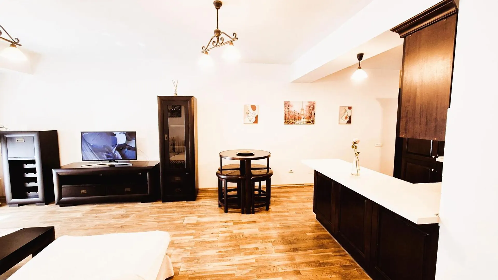 Grand Central Suite - Le Chocolat Bucharest Romania